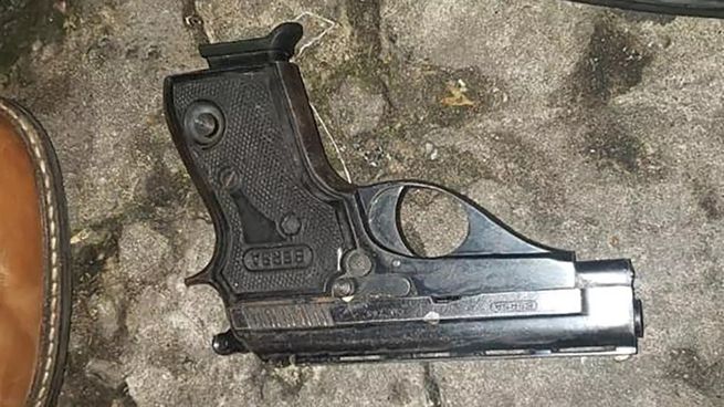 arma cristina pistola Bersa.jpg