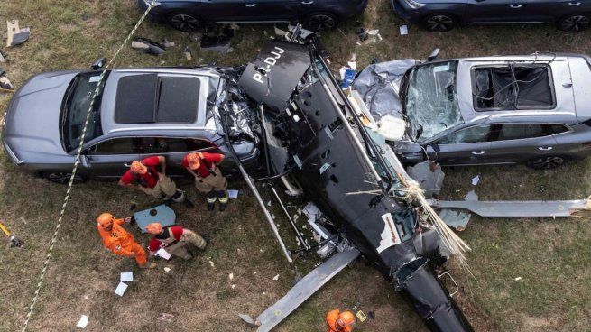 Los restos del accidente aéreo en Brasil