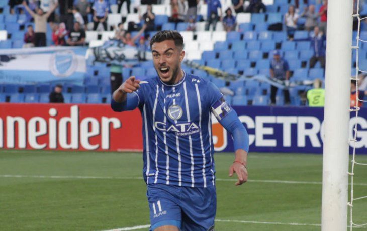 Va por todo. Godoy Cruz se va olvidando del descenso mientras lucha por el título de la Liga Profesional.