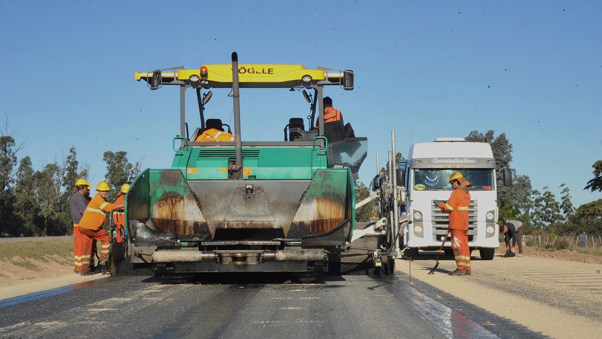 The MTOP advances with the multi-million dollar works on Route 9 between Maldonado and Rocha