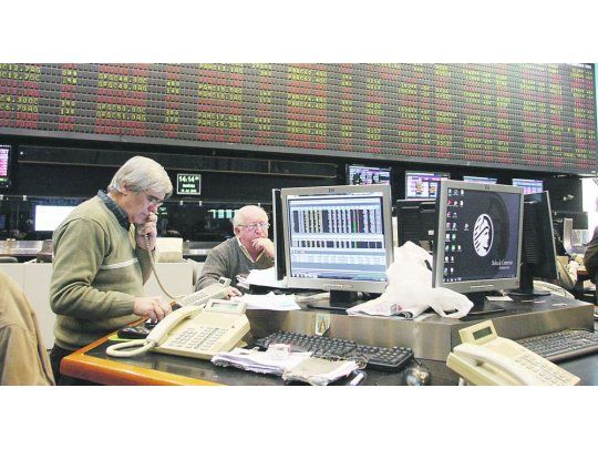 Bolsa de Comercio. Hay una vuelta a foja cero en operaciones que  aún no tienen un esquema de determinación e ingreso del impuesto.
