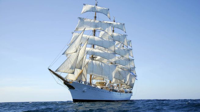 La Fragata Libertad tiene varias Condecoraciones de Honor al Mérito Naval.