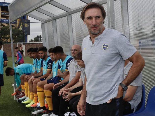 Schiavi, junto a los otros DTs de inferiores, no continuarán en sus cargos.