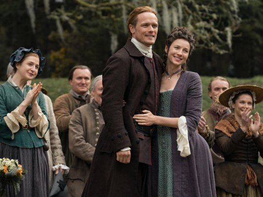 Waiting for the final season of Outlander: which are the best episodes of the series according to Chat GPT