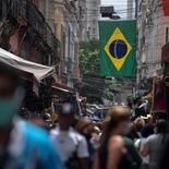 Morosidad récord: La mora crediticia en Brasil alcanzó un máximo de 5,6% en mayo, superando niveles de crisis pasadas.