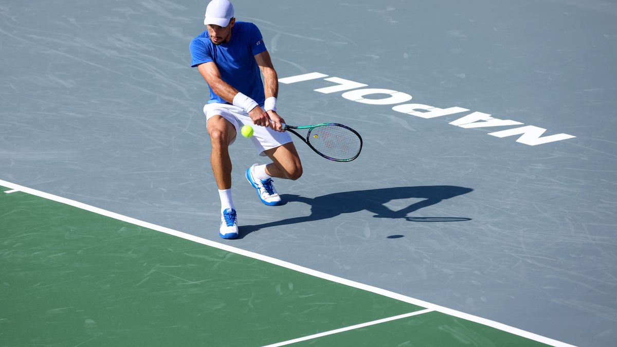 Cachín y Báez, afuera del torneo de Nápoles