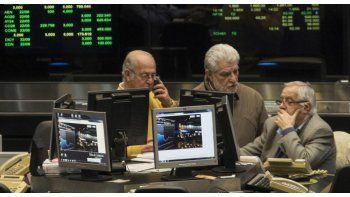 Para privados, en octubre se registró un tenue repunte de las condiciones financieras