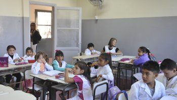 Recomiendan que quienes viajaron a países afectados por el coronavirus no asistan a la escuela por dos semanas