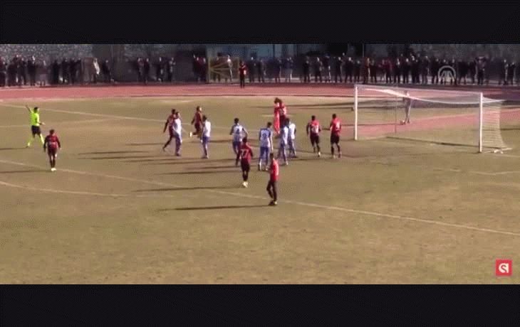 Atajó el penal dos veces pero ambas fueron anuladas, lo que ocurre en el tercer disparo es increíble