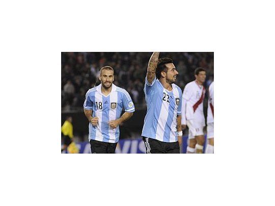 Palacio y Lavezzi, dos de las figuras de la noche.