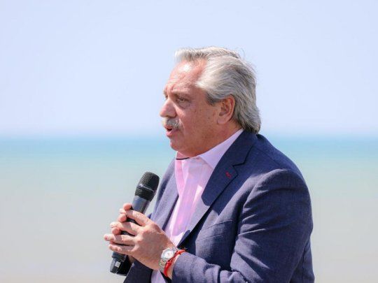 ALBERTO FERNÁNDEZ.jpeg