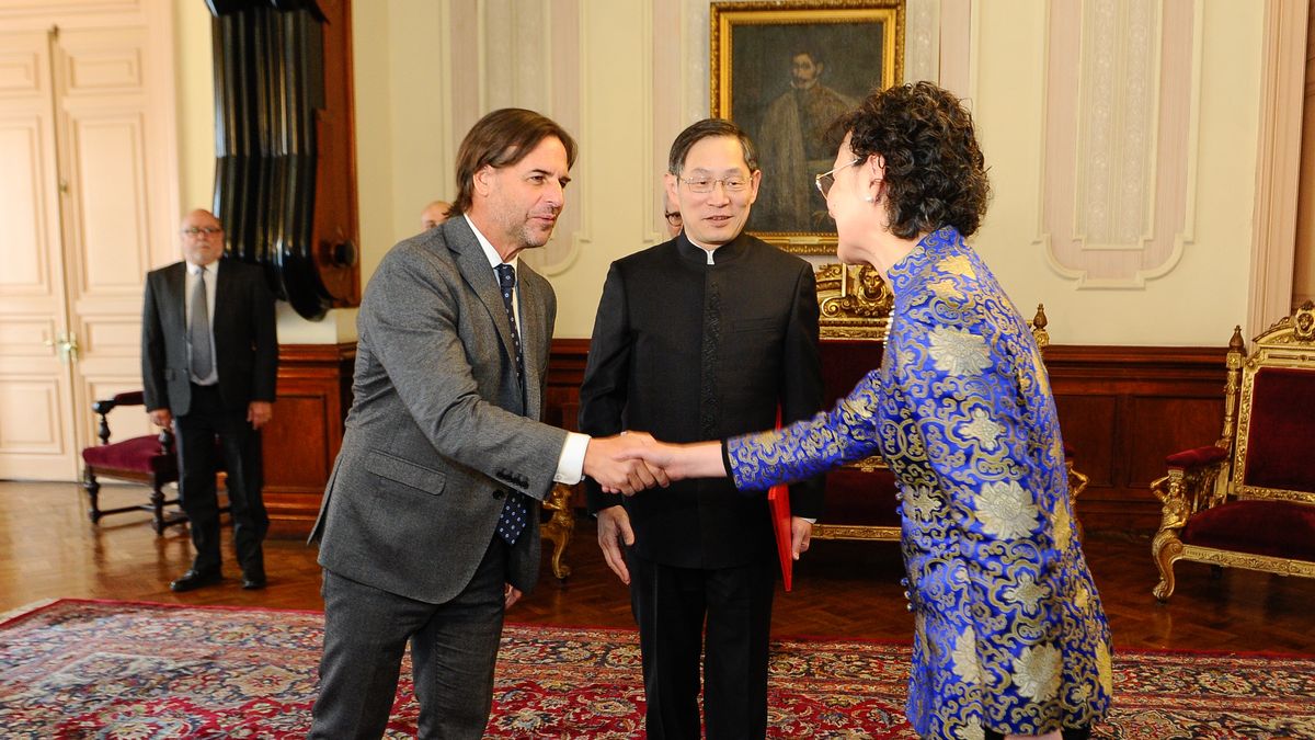 Lacalle Pou met with his ministers to finalize the details of his trip to China