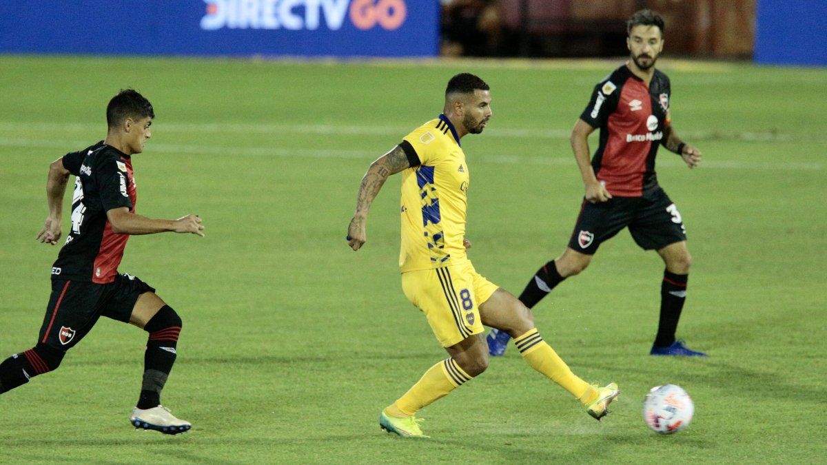 Boca encontró algo de paz en Rosario