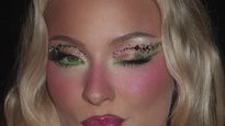 El maquillaje de Zara Larsson ganó gran popularidad y es una de las referentes este 2026.