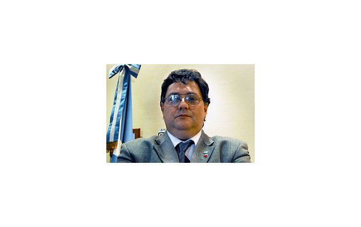 Es un papelón seguir con una Corte sin los miembros que tiene que tener