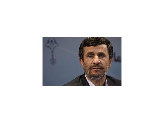 Irán utilizó por primera vez uranio concentrado producido en el país en el proceso de enriquecimiento de elaboración de combustible nuclear