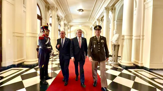 Javier Milei junto a José Antonio Kast en Casa Rosada (imagen de archivo).