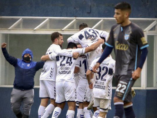 Gimnasia le ganó a Atlético Tucumán por la Liga Profesional.