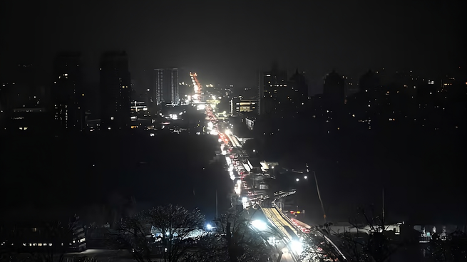 Kiev vuelve a quedar bajo fuego ruso mientras una histórica ola de frío expone la fragilidad del sistema energético y agrava la crisis humanitaria.