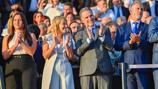 El futuro presidente de la República aseguró que los partidos políticos vienen cumpliendo su tarea democrática.