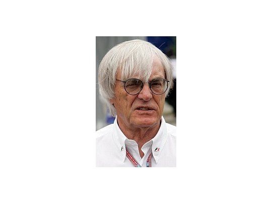 Ecclestone descartó la venta de la Fórmula 1 a Murdoch.