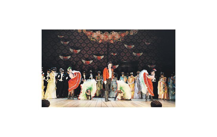 ámbito.com | “Roméo et Juliette” : sustrayéndose a una versión teatralmente insostenible, es posible disfrutar de una realización musical muy lograda gracias a la dirección orquestal, los  cantantes y el coro.