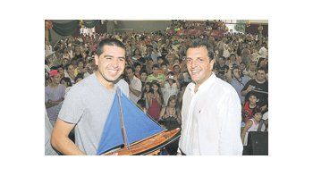 En su pueblo.