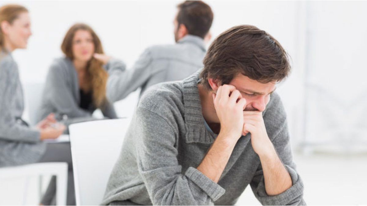 Why we seek the approval of others, according to psychology