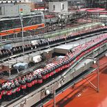 Manos es una de las compañías de bebidas de capital nacional de mayor envergadura del país. Manos es una de las compañías de bebidas de capital nacional de mayor envergadura del país.