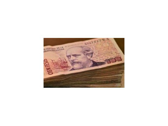 Salarios subieron 2,4% en mayo