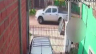 atropello a un nene de 2 anos, lo mato y escapo: lo dejo tirado, abandonado