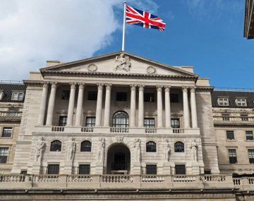 Tasas en Inglaterra: el dilema del Banco Central ante la guerra y la inflación Tasas en Inglaterra: el dilema del Banco Central ante la guerra y la inflación