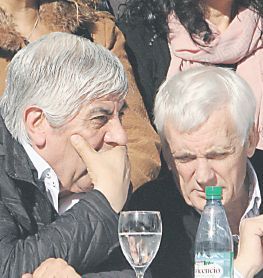 Avanza la unidad sindical que dio una muestra de convocatoria y poder mientras se formaliza la nueva conducción del PJ con José Luis Gioja. Sergio Massa y Florencio Randazzo, dos orbitales.