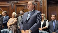 El senador Álvaro Delgado cuestionó el diálogo social que impulsa el gobierno de Yamandú Orsi.