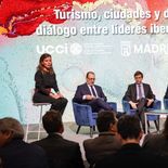 El Jefe de Gobierno, Jorge Macri, junto a José Luis Martínez-Almeida, alcalde de Madrid; Sergio Díaz Granados, presidente del Banco de Desarrollo de América Latina y el Caribe (CAF); Miguel Romero, alcalde de San Juan de Puerto Rico, y Almudena Maíllo, secretaria general de UCCI. El Jefe de Gobierno, Jorge Macri, junto a José Luis Martínez-Almeida, alcalde de Madrid; Sergio Díaz Granados, presidente del Banco de Desarrollo de América Latina y el Caribe (CAF); Miguel Romero, alcalde de San Juan de Puerto Rico, y Almudena Maíllo, secretaria general de UCCI.