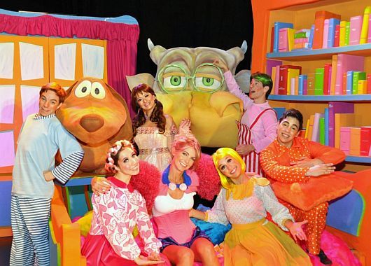 El reino de María Elena Walsh se presenta sábados y domingos a las 17 en el teatro Premier