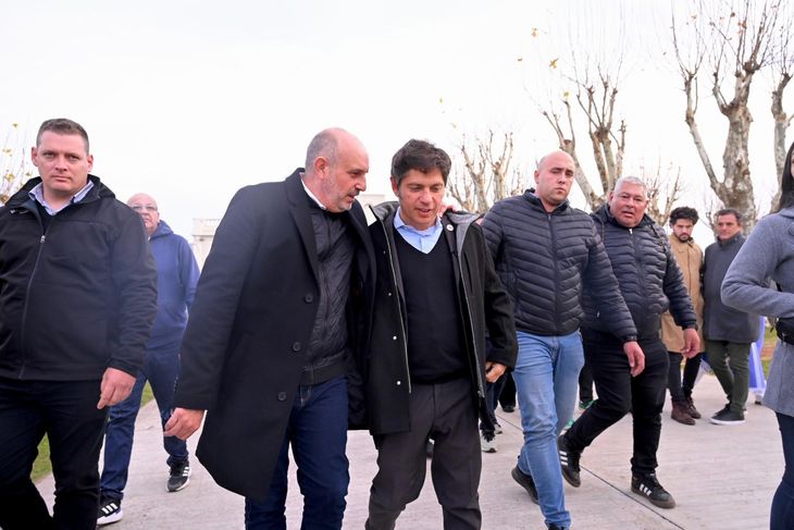 El massista Guerrera y Kicillof, de recorrida.
