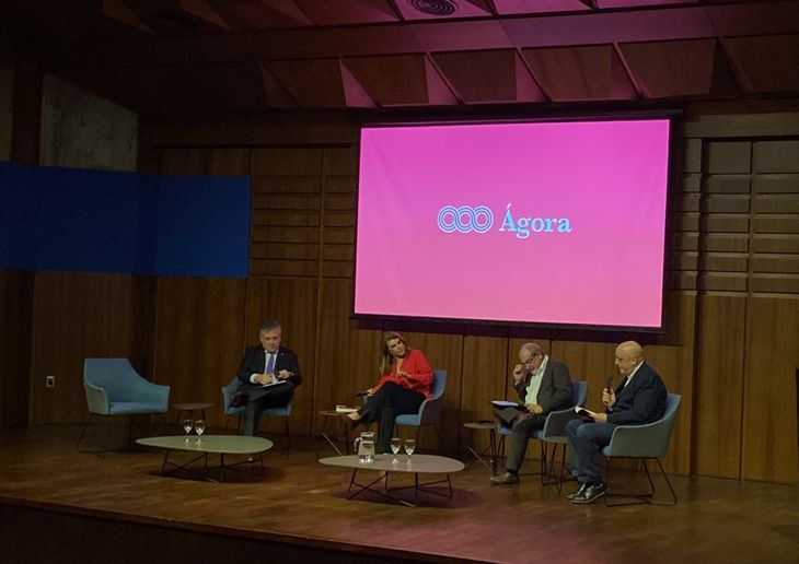 El canciller Omar Paganini, la senadora Silvia Nane, y el presidente de la Academia Nacional de Ciencia, Rafael Radi.