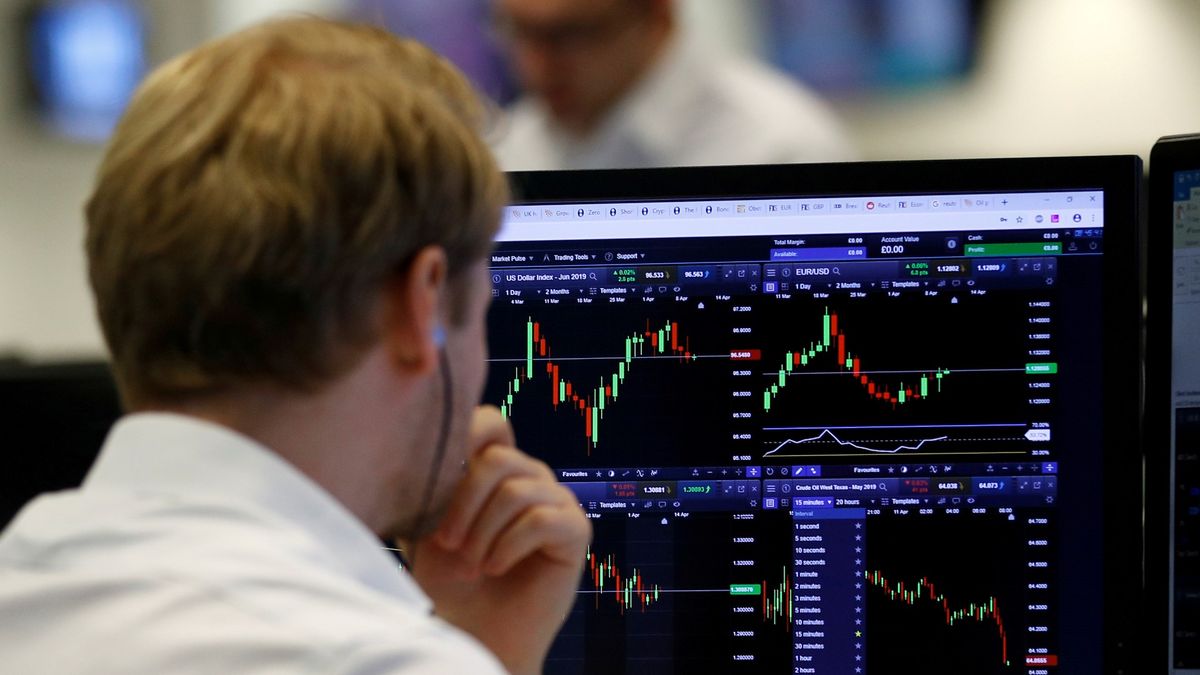 How will the numbers of the economy be if an agreement is not reached with the IMF?