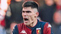 El defensa central mexicano Johan Vásquez está pasando por un gran momento y es observado por clubes grandes de la Serie A y por dos de la Premier League.