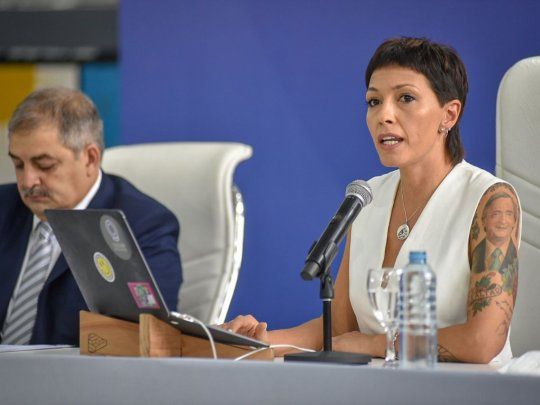 Mayra Mendoza encabezó la apertura de sesiones ordinarias del Concejo Deliberante de Quilmes.