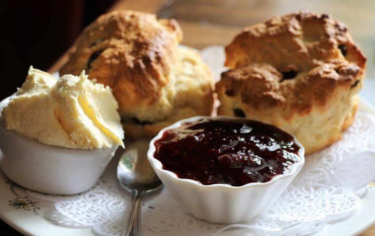 Scones.