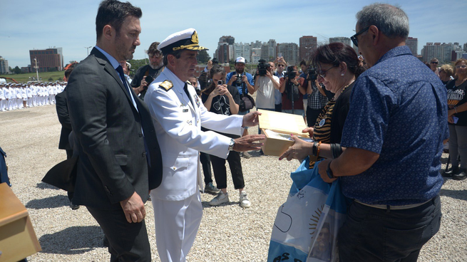 El ministro de Defensa, Luis Petri, en el homenaje a las 44 víctimas del hundimiento del ARA San Juan