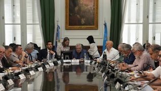 El Consejo Superior de la UBA reclamó al Gobierno aplicar la Ley de Financiamiento Universitario. El Consejo Superior de la UBA reclamó al Gobierno aplicar la Ley de Financiamiento Universitario.