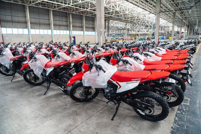 La Tornado XR300 L se destaca por ser el referente en materia de exportación, llegando a 14 destinos de Latinoamérica.