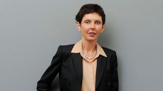 La dueña de Bet365 cobra un salario anual de 256 millones de euros.