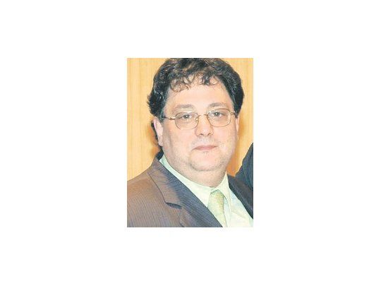 Rizzo, demorado por arma