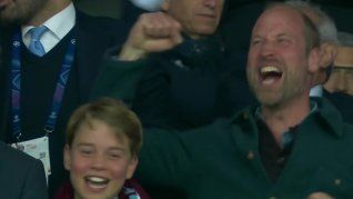 El principe William celebró la victoria del Aston Villa. El principe William celebró la victoria del Aston Villa.