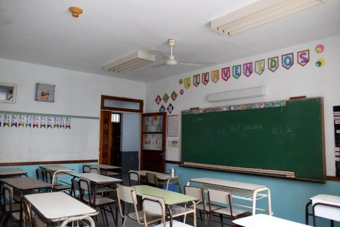 Los gremios docentes reclaman una nueva Ley de Financiamiento Educativo y la restitución del Fondo Nacional de Incentivo Docente (FONID).