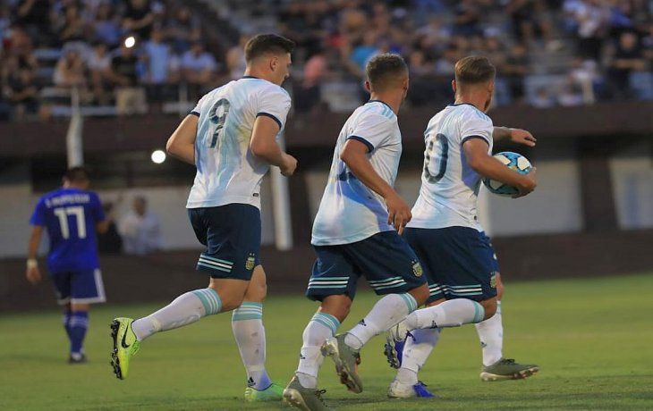 Argentina empató con Paraguay en su último amistoso antes del Preolímpico en Colombia.